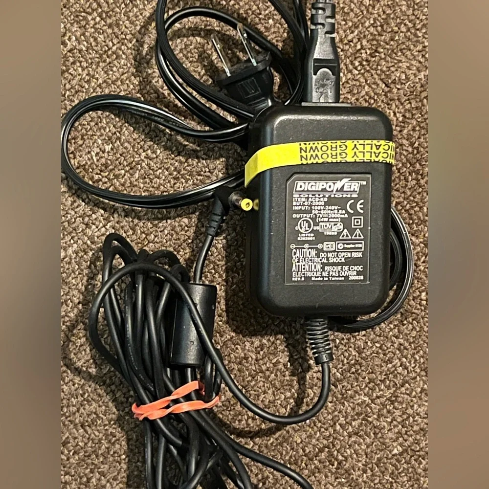 Digipower AC Adaptor (Model: ACD-KD BUT-07-2000)